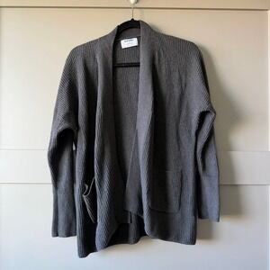 Old Navy Cardigan Women XS Gray Waffle Knit Open Front Shawl‎ Pocket Sweater